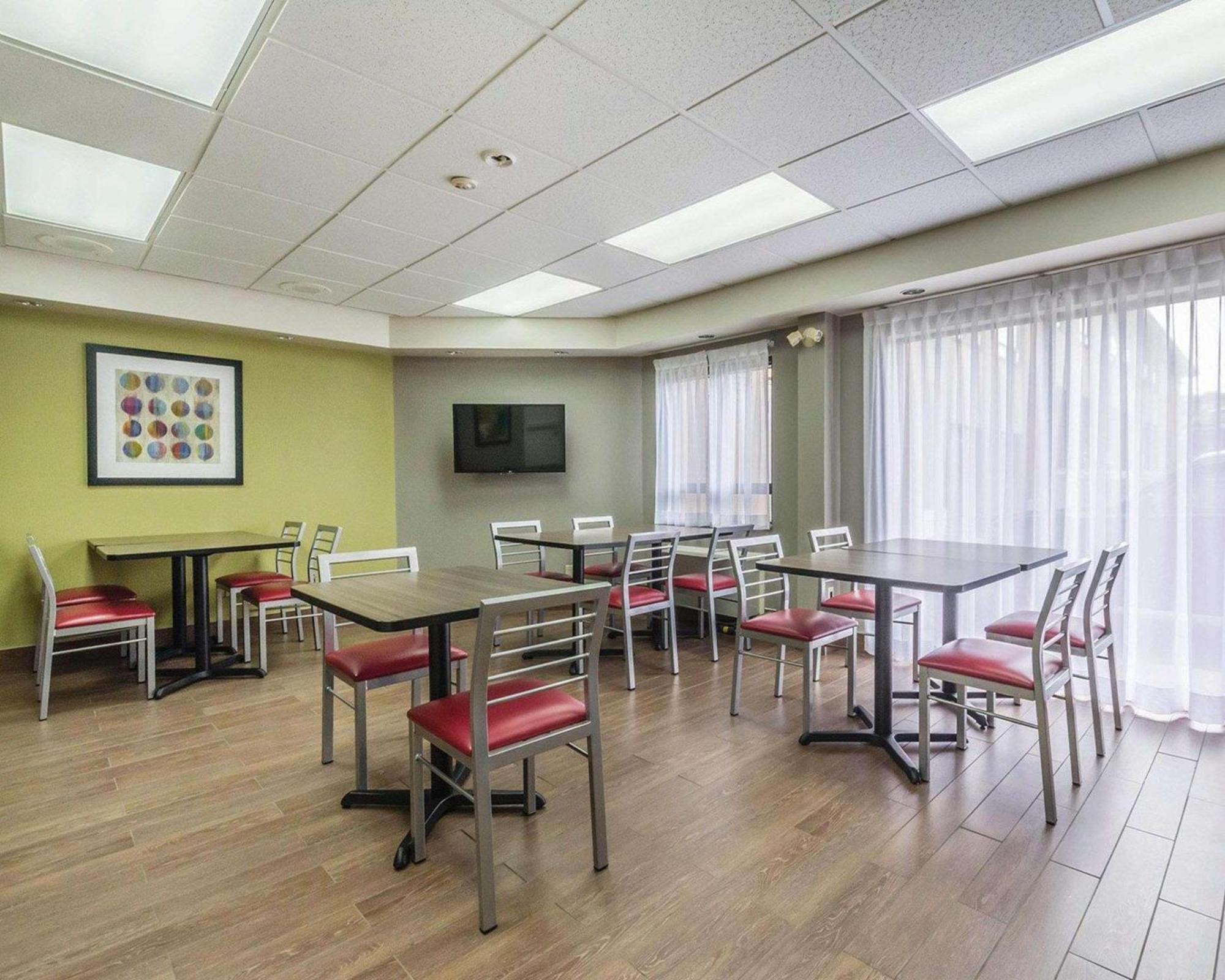 Comfort Inn Thetford Mines Ngoại thất bức ảnh